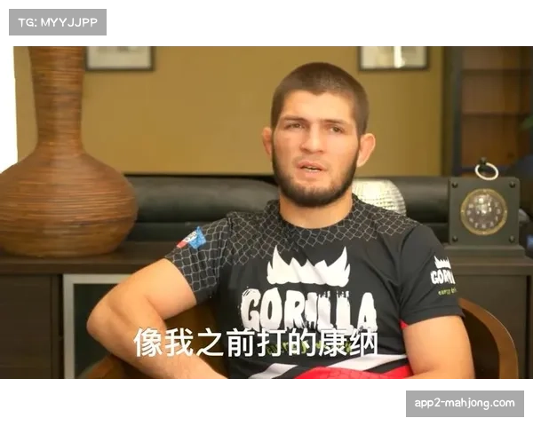 UFC短裤脱落事件引发社交媒体玩梗 选手尴尬时刻成焦点